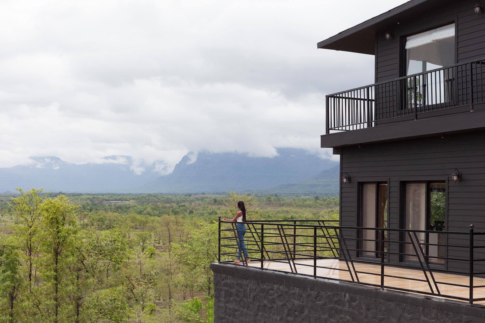 Read more about the article Panoramic Peaks