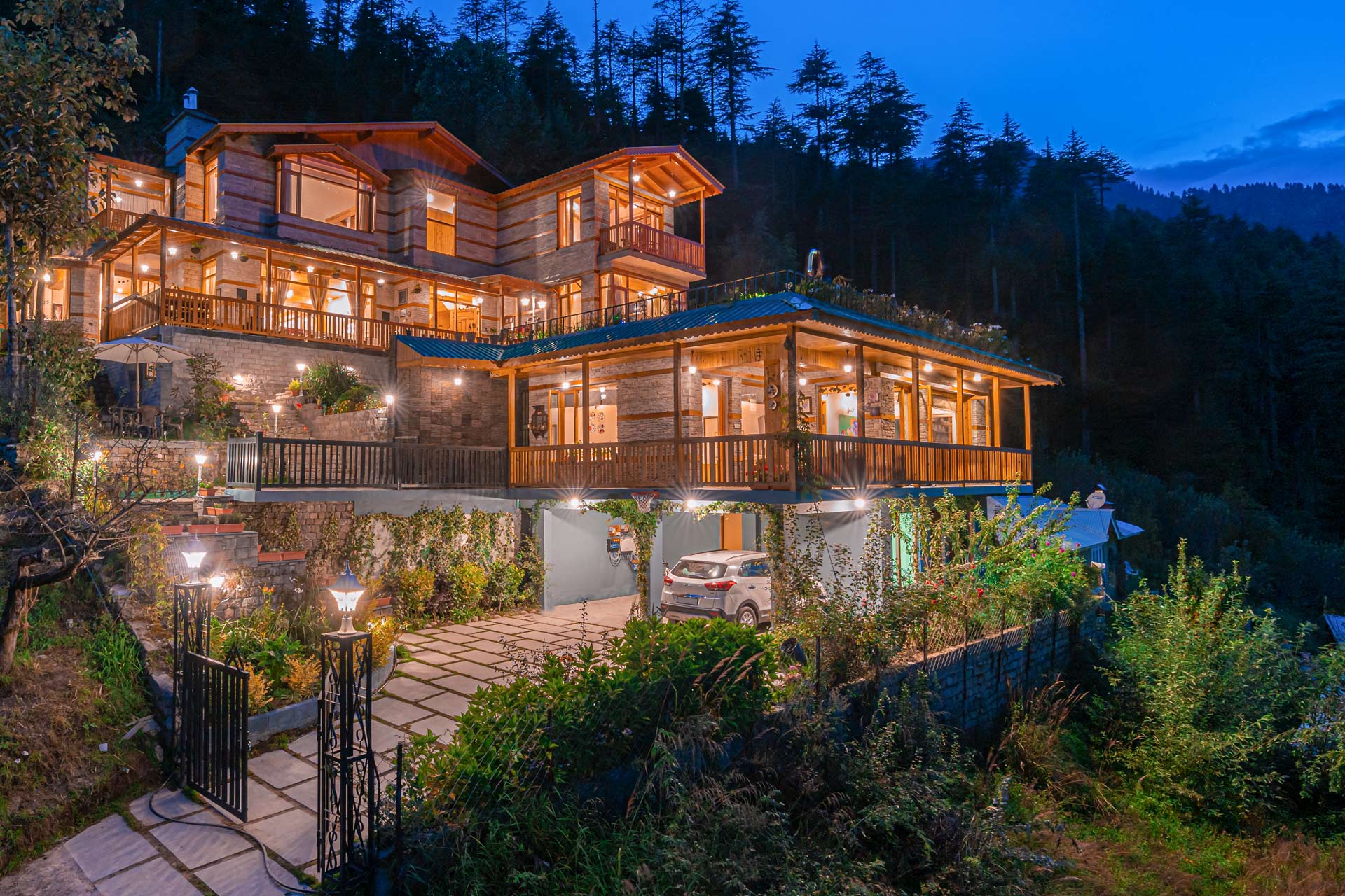 Read more about the article The Wisteria Cottage