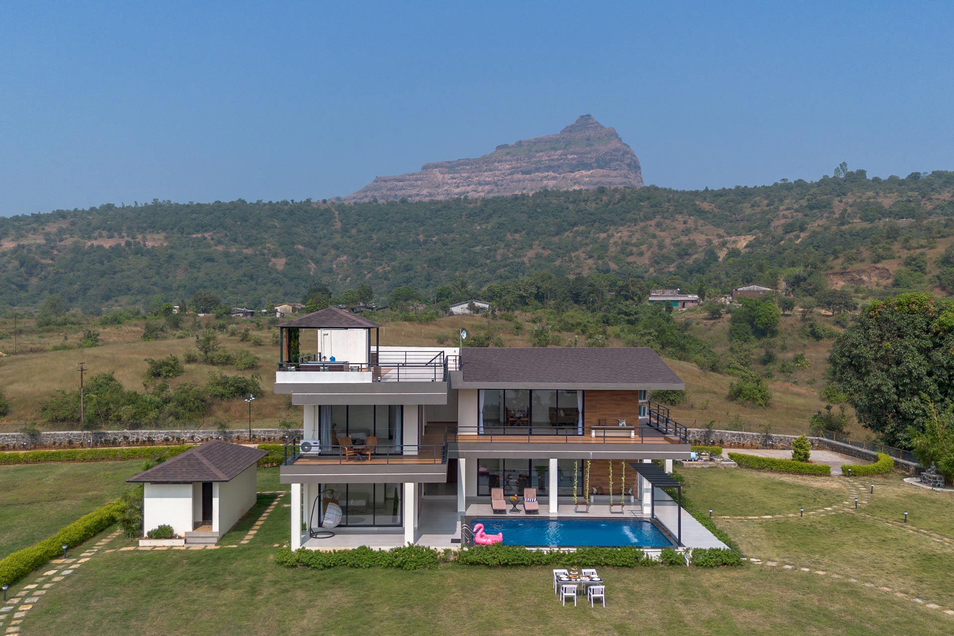 Read more about the article Evara Villa – Pawna