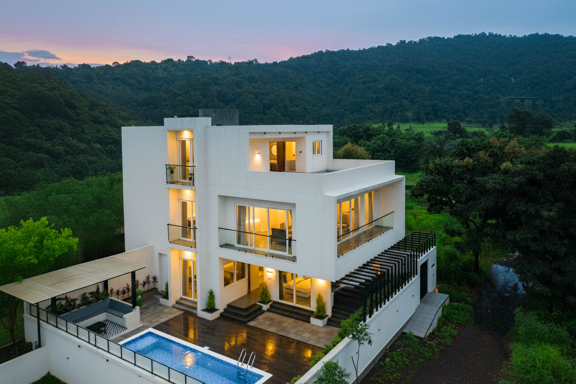 Read more about the article Oriana Palms