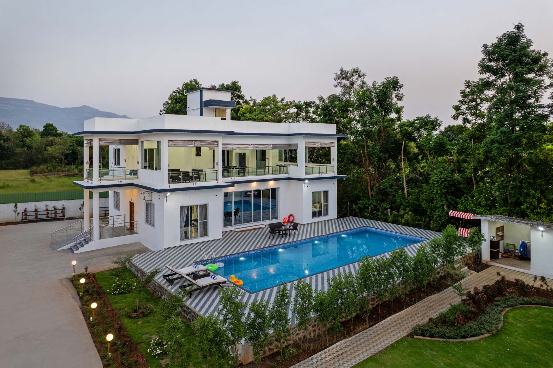 Read more about the article Sky Hills