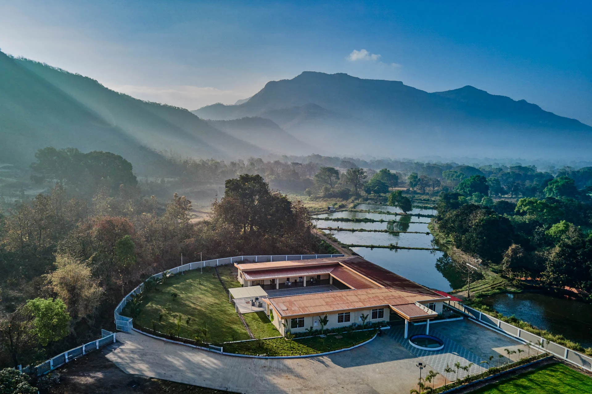 Read more about the article Paradise Hill Villa 🐾
